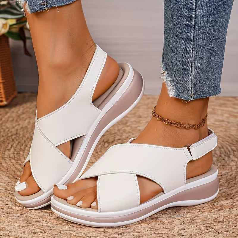 Sandalia para dama Kenda®