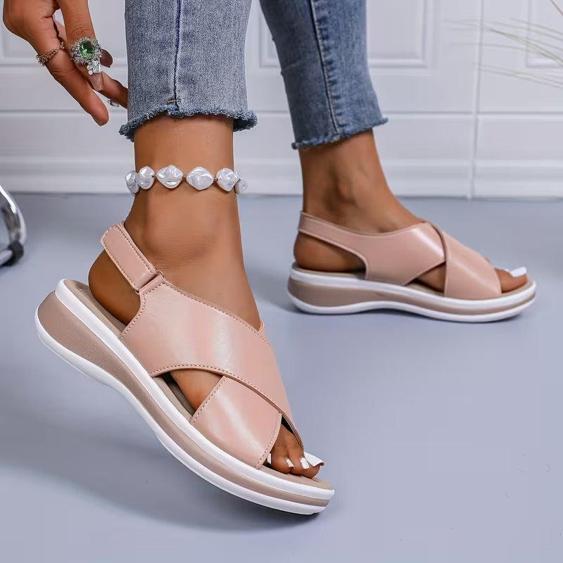 Sandalia para dama Kenda®